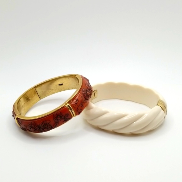 Monet Signed Vintage Bracelets 1 Stretch 1 Hinged Magnetic Closure - Picture 1 of 8